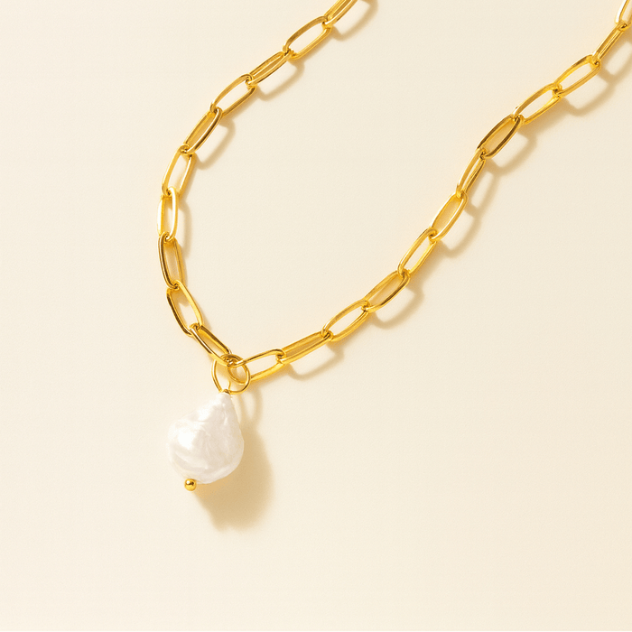 Hanalei Pearl Coin Paperclip Necklace
